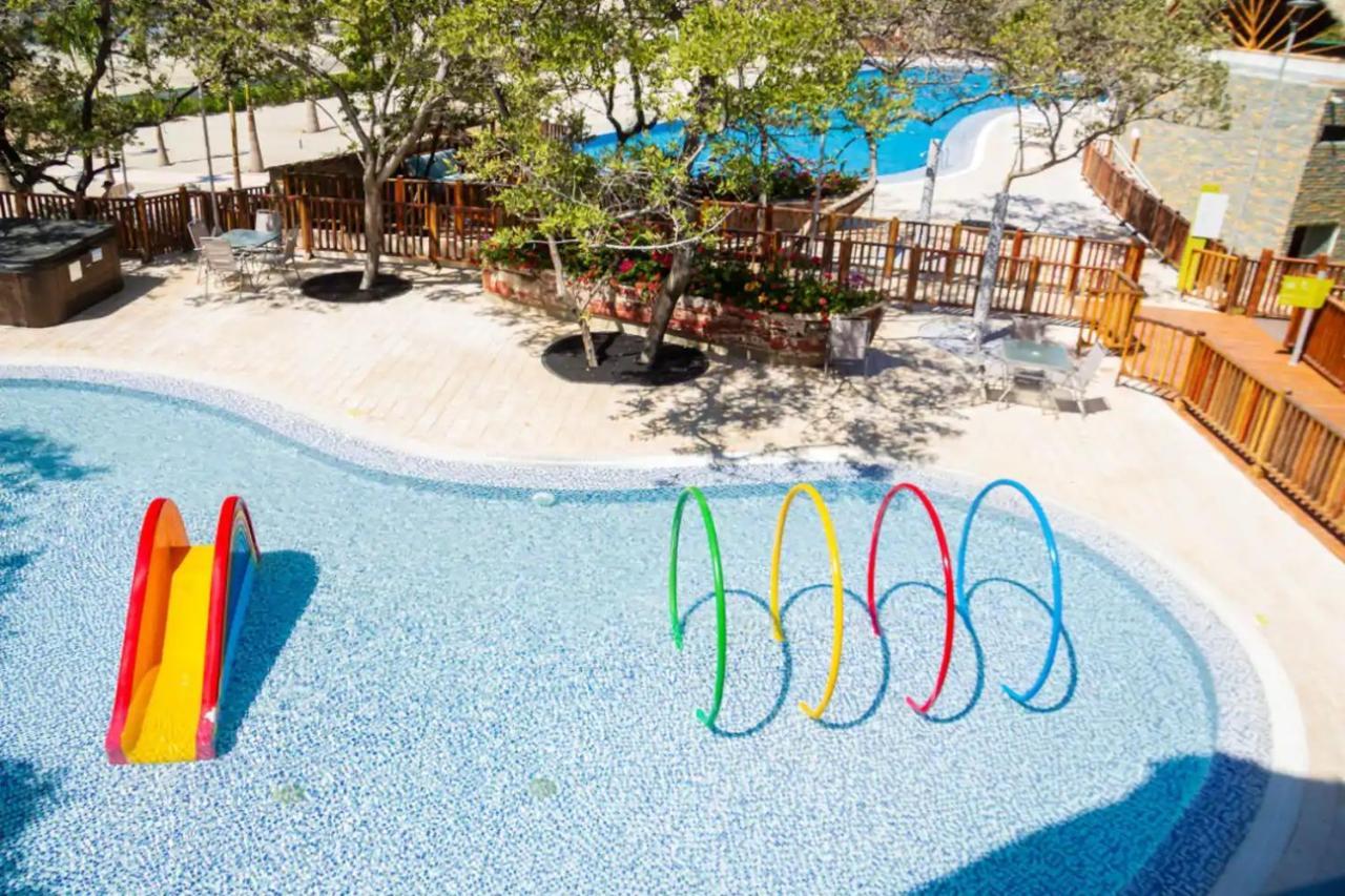 Lujoso Club De Playa Samaria Apartamento *