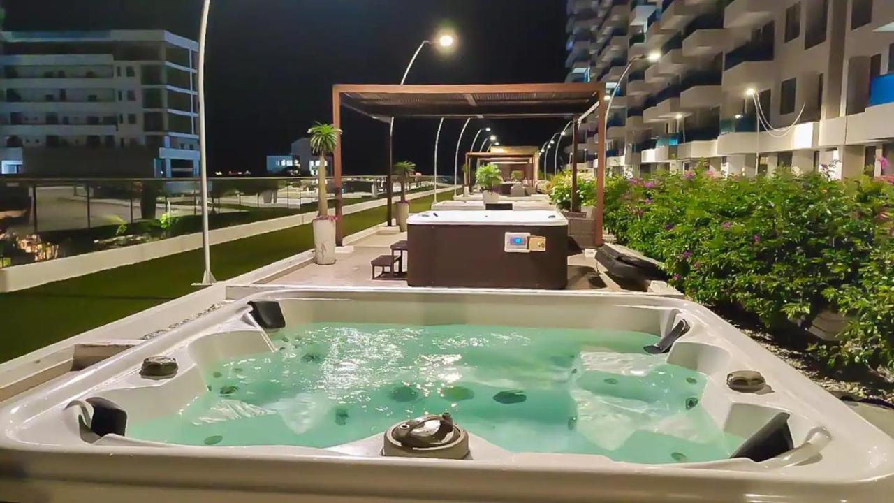 Lujoso Club De Playa Samaria Apartamento *